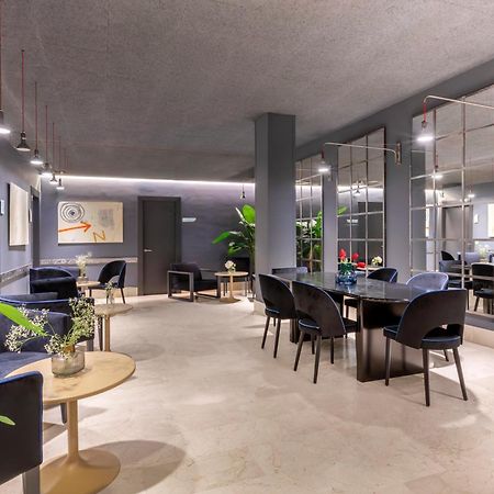 Suites Pamplona Plaza Екстер'єр фото