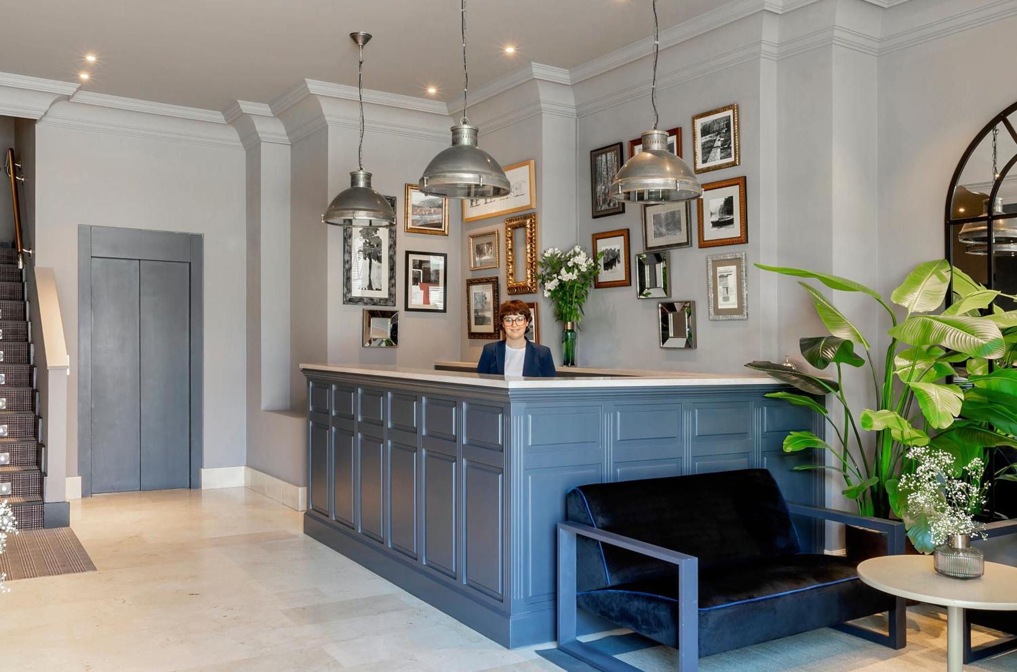 Suites Pamplona Plaza Екстер'єр фото